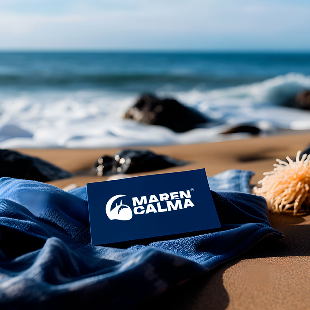 diseño-de-etiqueta-con-logotipo-para-marca-de-ropa-urbana-diseño-grafico-agencia-creativa-formato-cuadrado