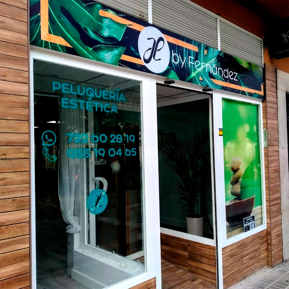 diseño-de-logotipo-para-tienda-de-belleza-diseño-grafico-agencia-creativa-formato-cuadrado